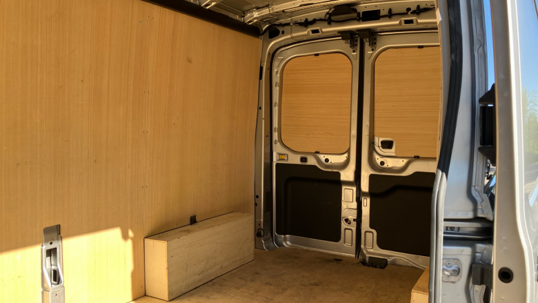 Ford Transit 350 L3 Diesel Fwd 2.0 EcoBlue 165ps H2 Limited Van Auto [Nav]